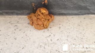 Korean girl pooping on the stairs