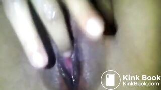 Lendir putih kental cewek sange