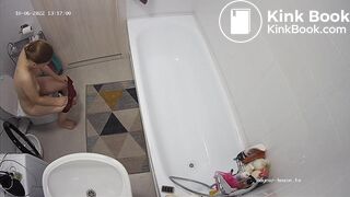girl poop in toilet - video 50