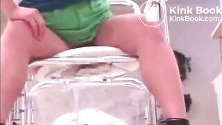 japanese group toilet 2 - video 2