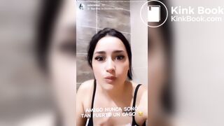 Instagram hottie pooping