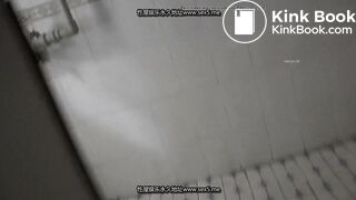 Girl Chinese pooping pis toilet.HGG_02