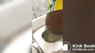 Ebony YouTuber poop again