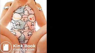 Girl With a Hot British Accent Pisses and Shits Her Ons