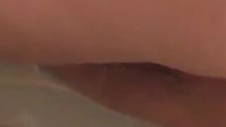Girl poop 2 - video 3
