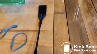 Nerdy girl scats and masturbates for you