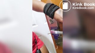 uni ella makes a mess