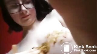 Scat on Pussy