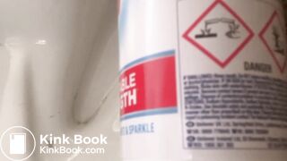 Woman desperate big dump