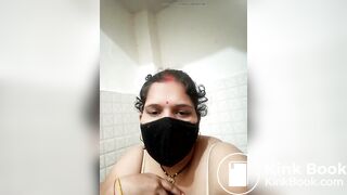 My sex partner pooping