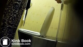 pooping - video 550