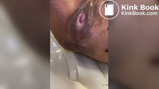Ebony Girl Quick Shit