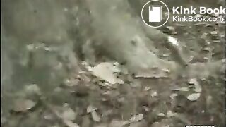 Voyeur sees slim beauty pooping in the park (3)