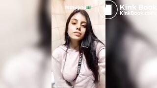 Hot Mamacita drops a load off in Spanish restaurant