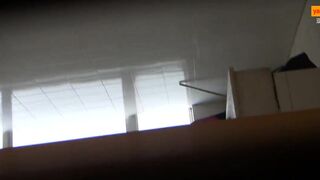 Girl Chinese pooping pis toilet.T06 - video 2
