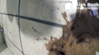 japanese girl standing poop
