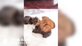 Nice poop for Chinese teen