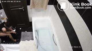 Woman pooping in Toilet 310