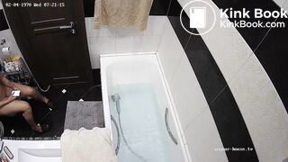 Woman pooping in Toilet 310