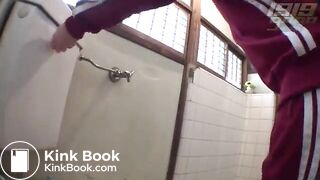 Girl Chinese pooping pis toilet.XL_08