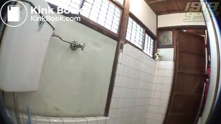Girl Chinese pooping pis toilet.XL_08