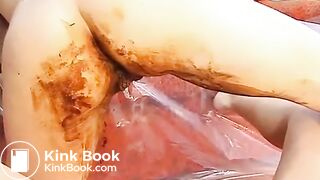 Diarrhea girls - video 4