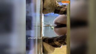 Girl Chinese pooping pis toilet.D08