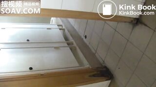 Girl Chinese poo pis toiet.MLL_,08