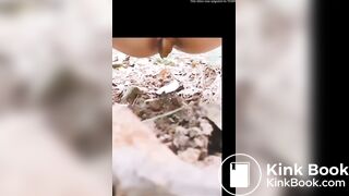 korean girl poop in a forest 2