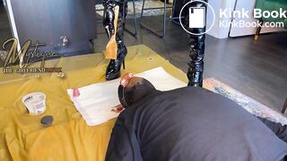 Ebony Goddess Feeds the pig