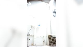 Chinese toilet peeing beauty