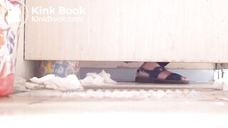 Chinese Girl had huge and worse diarrhea ever