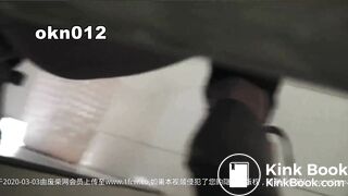 Girl Chinese poo pis toiet.MLL_,04