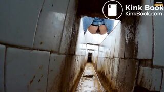 Girl Chinese pooping pis toilet.FT_011