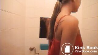 pooping - video 514