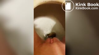 Girl Pooping front view