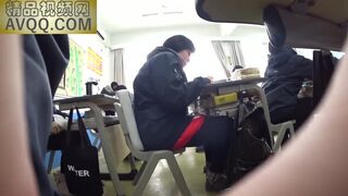 China's girl poop.MT_012