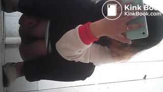 Chinese Girl Desperate Diarrhea in Toilet