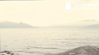 SHITTING IN COMMERCIAL (INEDIT)