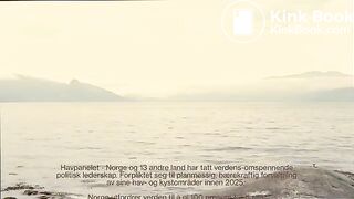 SHITTING IN COMMERCIAL (INEDIT)