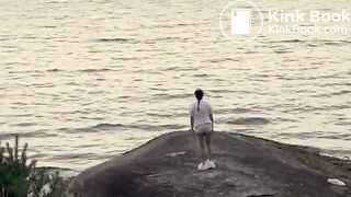 SHITTING IN COMMERCIAL (INEDIT)