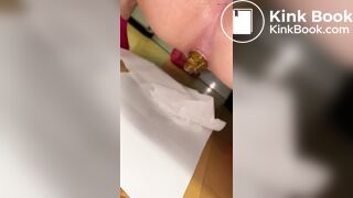 Close-up amateur scat video 5