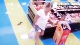 Supermarket Shitstorm