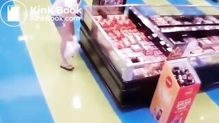 Supermarket Shitstorm