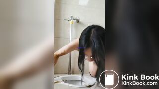 asian teen public toilet