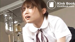 Short but swingy pooping & scat PMV