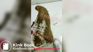Chinese girls urinate and defecate