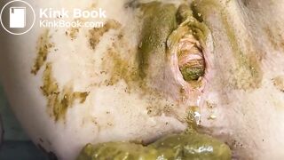 Shit filled pussy - video 3