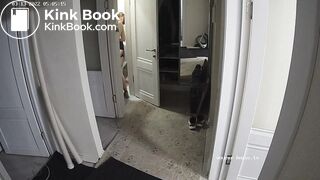 Woman pooping in Toilet 287