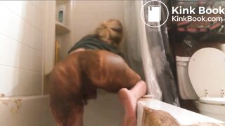Dirty and nasty blonde - video 2